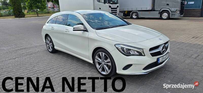 Używany 2017 Mercedes CLA200 | 62 900 zł - Obraz 1/4