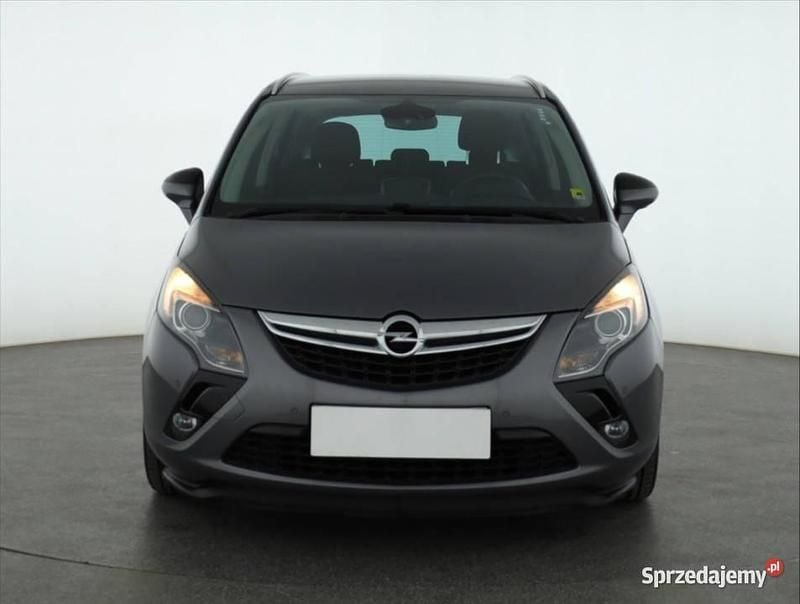 Używany Opel Zafira 2016 Szary Minivan