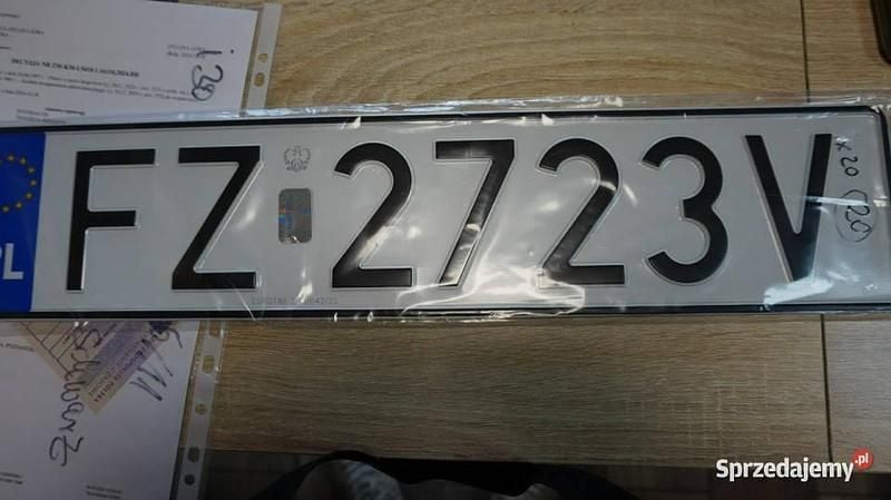 Srebrny Używany 2011 Hyundai ix20 Minivan | 24 999 zł (Uczciwa cena) - Obraz 1/4