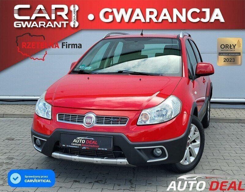 Czarny Używany 2010 Fiat Sedici SUV | 17 900 zł - Obraz 1/4