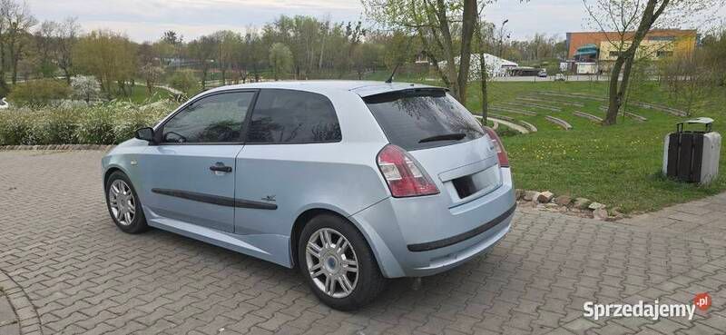 Używany 2004 Fiat Stilo | 2500 zł (Uczciwa cena) - Obraz 1/4