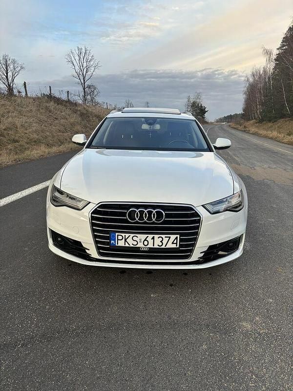 Biały Używany 2016 Audi A6 Ambiente Kombi | 78 000 zł (Uczciwa cena) - Obraz 1/4
