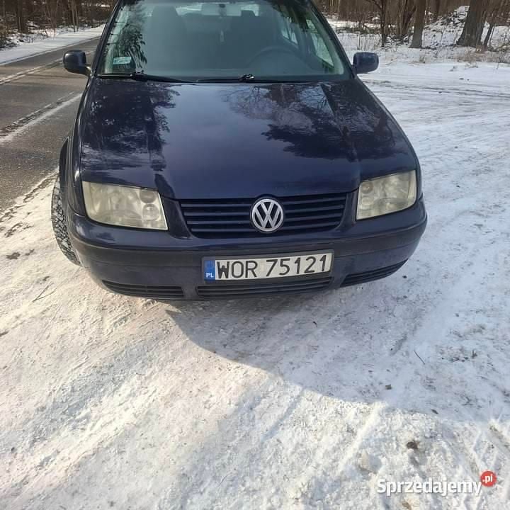 Używany VW Bora 2002 Niebieski Sedan/Limuzyna