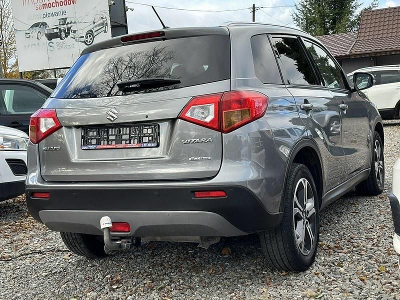 Używany Suzuki Vitara 120 KM (88 kW) 2017 Szary SUV