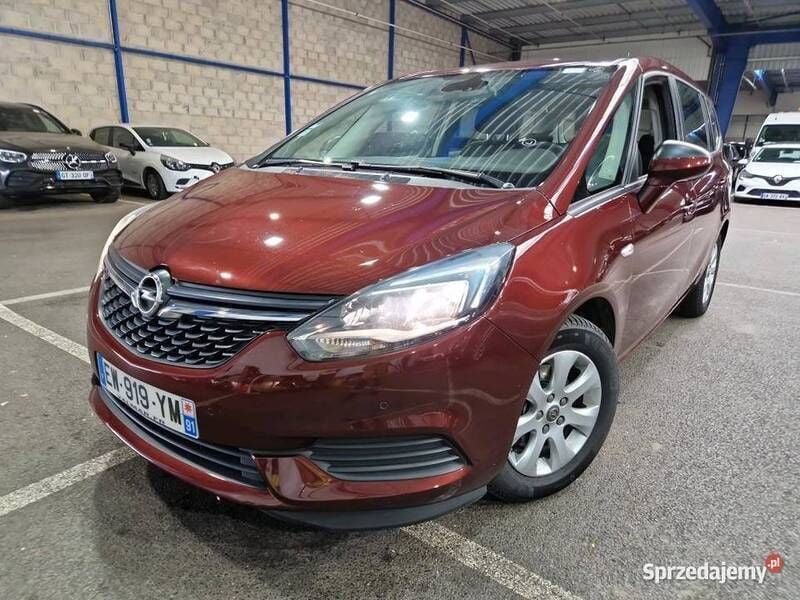Używany 2018 Opel Zafira Enjoy Minivan | 35 600 zł (Super Cena) - Obraz 1/4