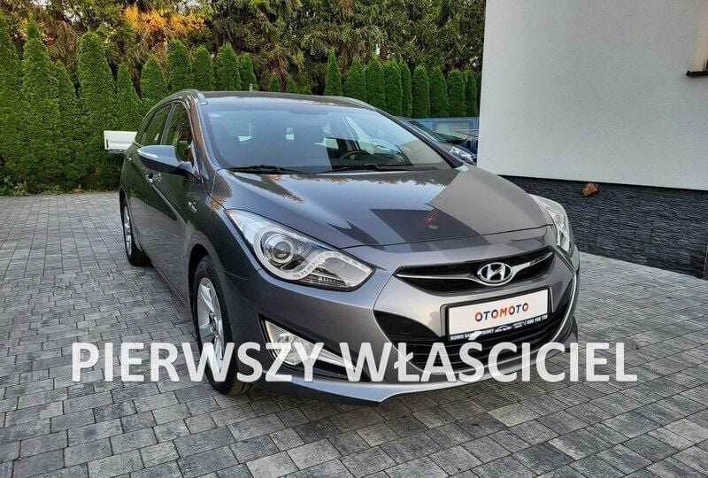 Biały (metalik, perła) Używany 2012 Hyundai i40 Sedan/Limuzyna | 35 900 zł (Dość drogi) - Obraz 1/4