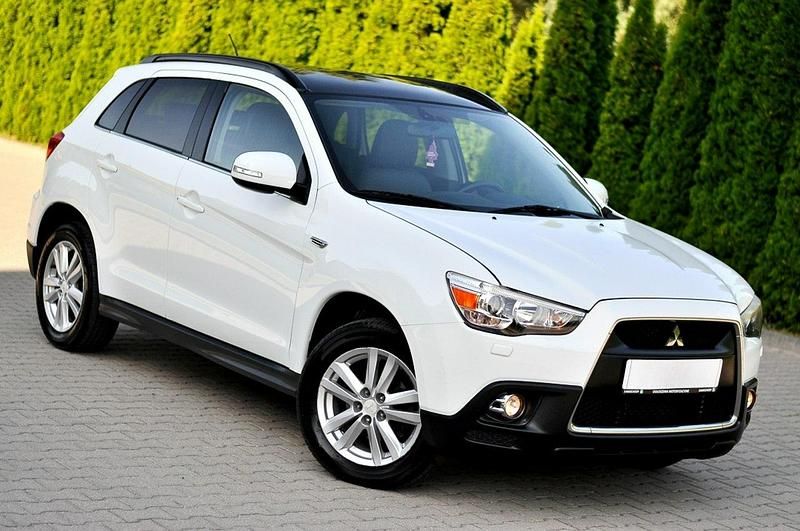 Biały (metalik) Używany 2012 Mitsubishi ASX SUV | 31 900 zł (Uczciwa cena) - Obraz 1/4