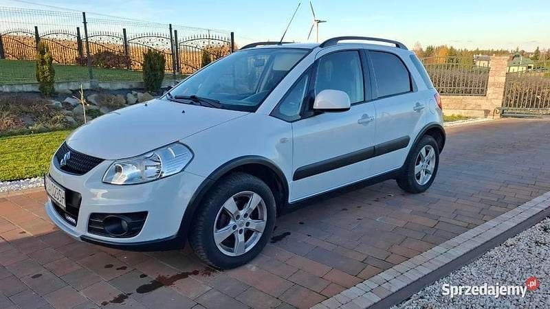 Używany 2012 Suzuki SX4 | 36 500 zł (Drogi) - Obraz 1/4