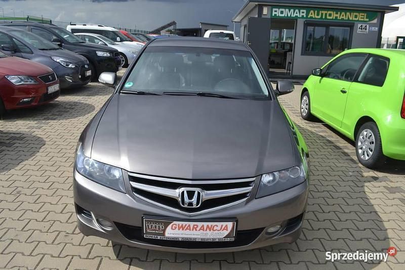 Brązowy Używany 2007 Honda Accord Sedan/Limuzyna | 17 900 zł (Uczciwa cena) - Obraz 1/4