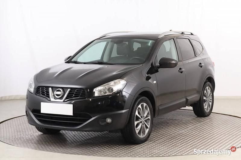 Używany Nissan Qashqai +2 2011 Czarny SUV