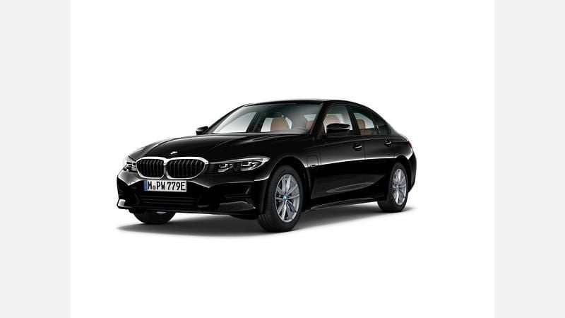 Czarny Używany 2022 BMW 330e Sport Line Sedan/Limuzyna | 119 900 zł - Obraz 1/3