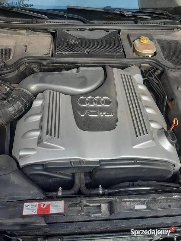 Czarny Używany 2001 Audi A8 Sedan/Limuzyna | 10 000 zł - Obraz 1/4