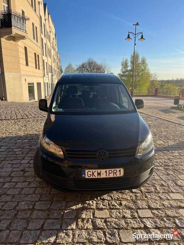 Czarny Używany 2012 VW Caddy Minivan | 38 000 zł (Uczciwa cena) - Obraz 1/4