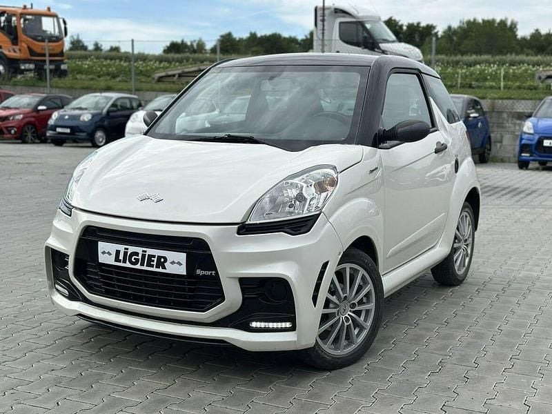 Biały Używany 2016 Ligier JS50 Hatchback | 28 500 zł - Obraz 1/4