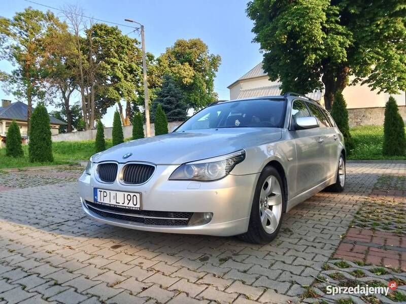 Srebrny Używany 2007 BMW 520 Kombi | 18 400 zł (Super Cena) - Obraz 1/4
