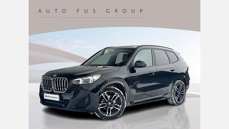 Czarny szafir metalizowany Używany 2024 BMW X1 Comfort Edition SUV | 205 900 zł (Dość drogi) - Obraz 1/3