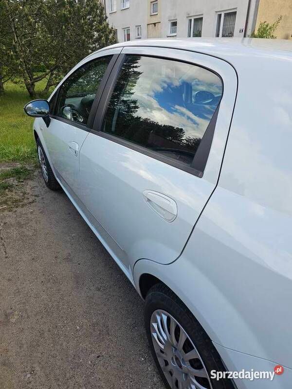 Używany 2012 Fiat Punto Hatchback | 13 500 zł (Super Cena) - Obraz 1/4