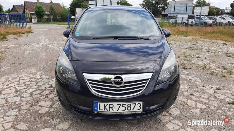 Czarny Używany 2011 Opel Meriva Minivan | 17 900 zł (Uczciwa cena) - Obraz 1/4