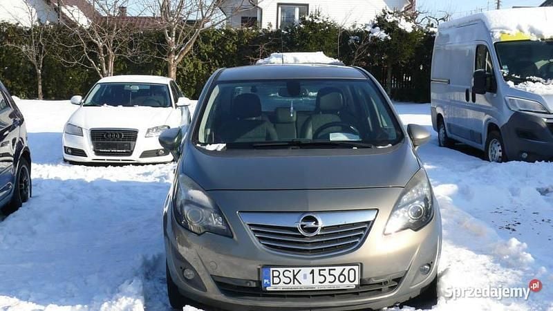 Używany Opel Meriva 2012 Brązowy Minivan