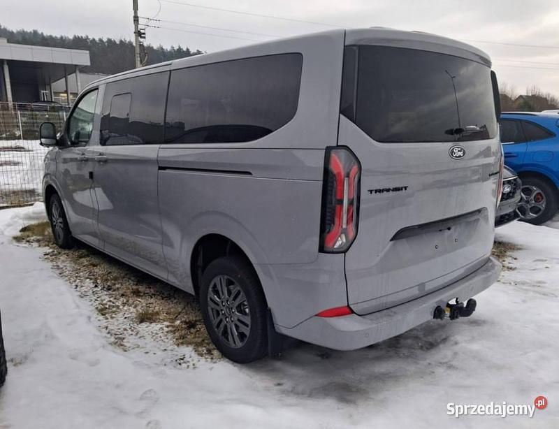 Nowe Ford Transit Custom Limited 150 KM (110 kW) 2025 Szary Sedan/Limuzyna
