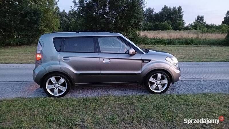 Używany Kia Soul 2009 Srebrny SUV