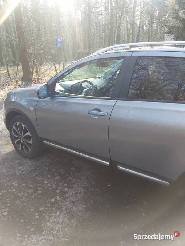 Srebrny Używany 2011 Nissan Qashqai SUV | 35 500 zł (Uczciwa cena) - Obraz 1/4