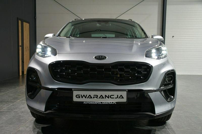 Używany Kia Sportage 115 KM (84 kW) 2021 Szary (metalik, perła) SUV