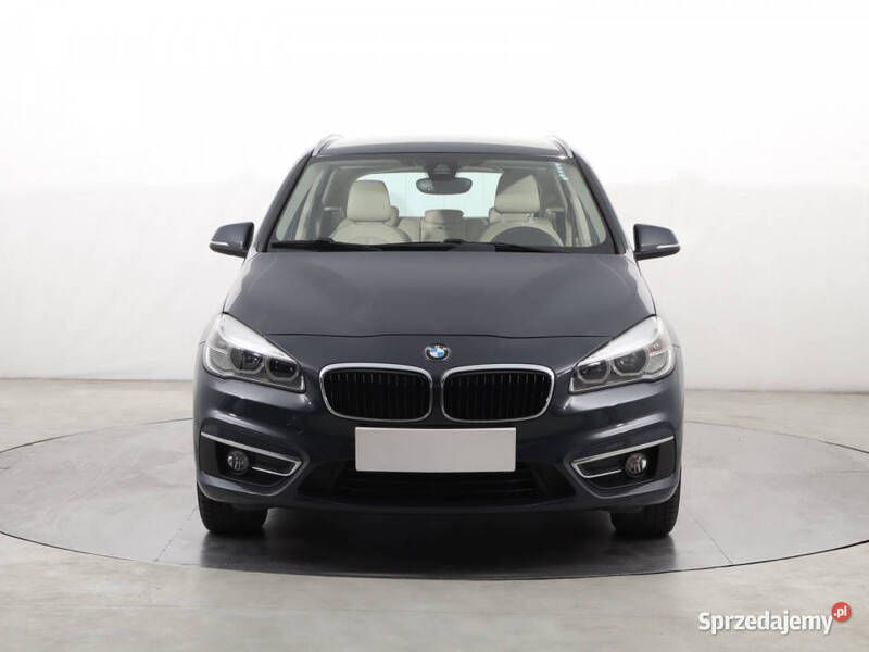 Szary Używany 2014 BMW 218 Active Tourer Minivan | 46 999 zł (Uczciwa cena) - Obraz 1/4
