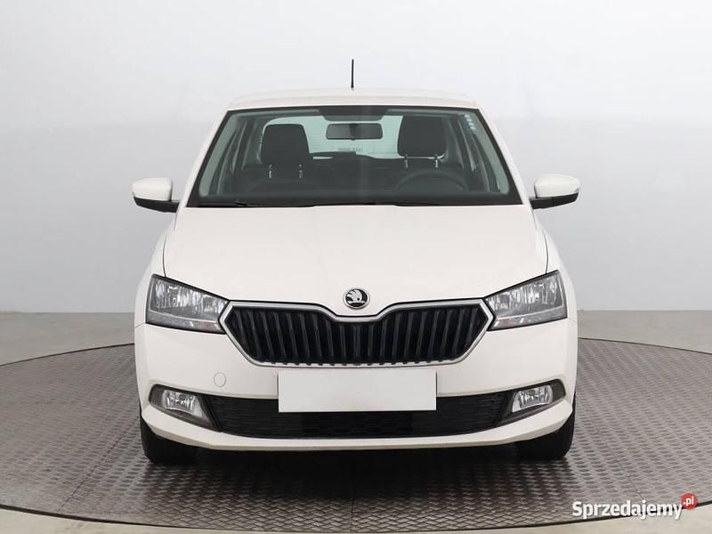 Biały Używany 2020 Skoda Fabia Hatchback | 37 499 zł (Uczciwa cena) - Obraz 1/4