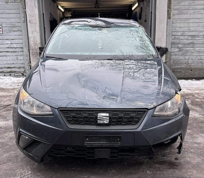 Używany Seat Ibiza 90 KM (66 kW) 2020 Grafitowy Hatchback