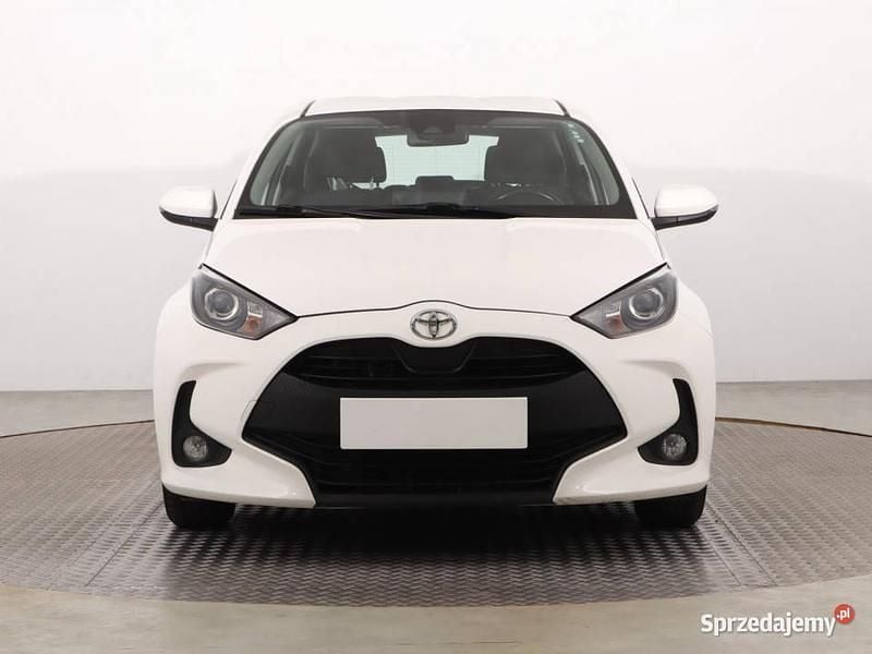 Biały Używany 2021 Toyota Yaris Hatchback | 55 999 zł (Uczciwa cena) - Obraz 1/4