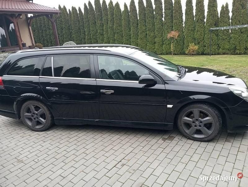 Używany Opel Vectra OPC 2007 Czarny Sedan/Limuzyna