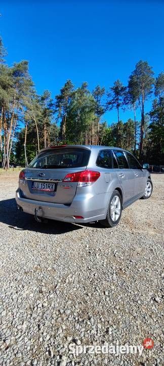 Używany Subaru Legacy 2010 Srebrny Sedan/Limuzyna