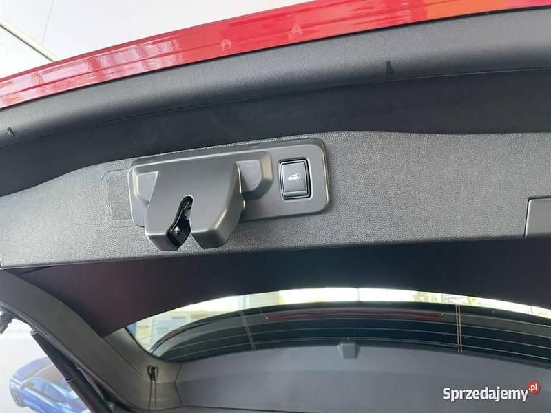 Nowe Renault Austral Techno 200 KM (147 kW) 2025 Czerwony (metalik) SUV