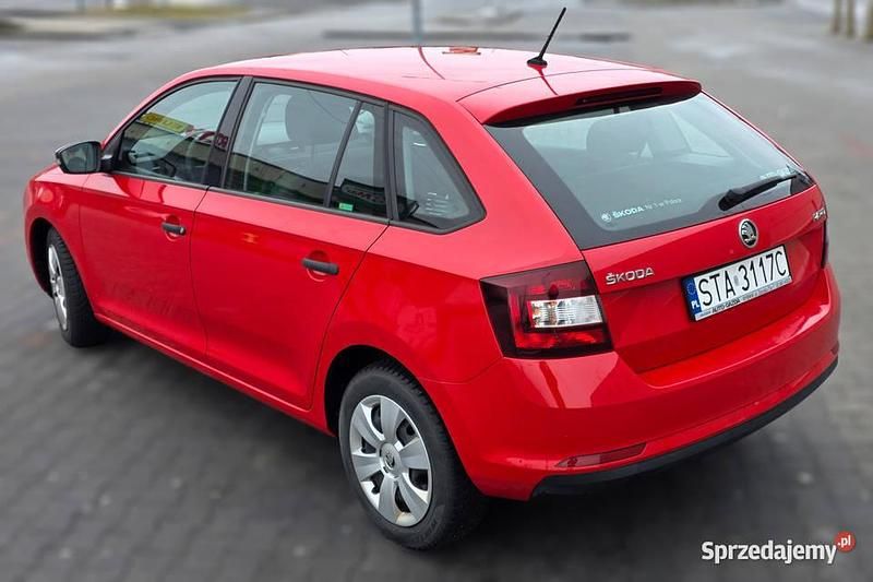 Używany Skoda Rapid Active 2017 Czerwony Hatchback