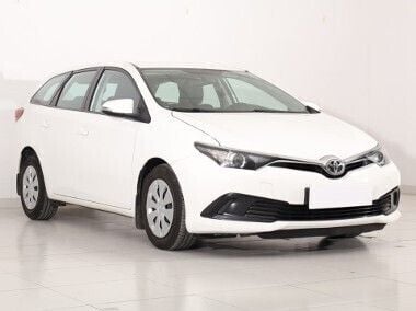 Biały Używany 2018 Toyota Auris Kombi | 41 999 zł (Dobra cena) - Obraz 1/4
