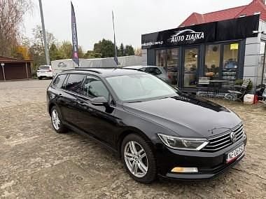 Inny kolor Używany 2015 VW Passat Kombi | 45 900 zł (Uczciwa cena) - Obraz 1/4