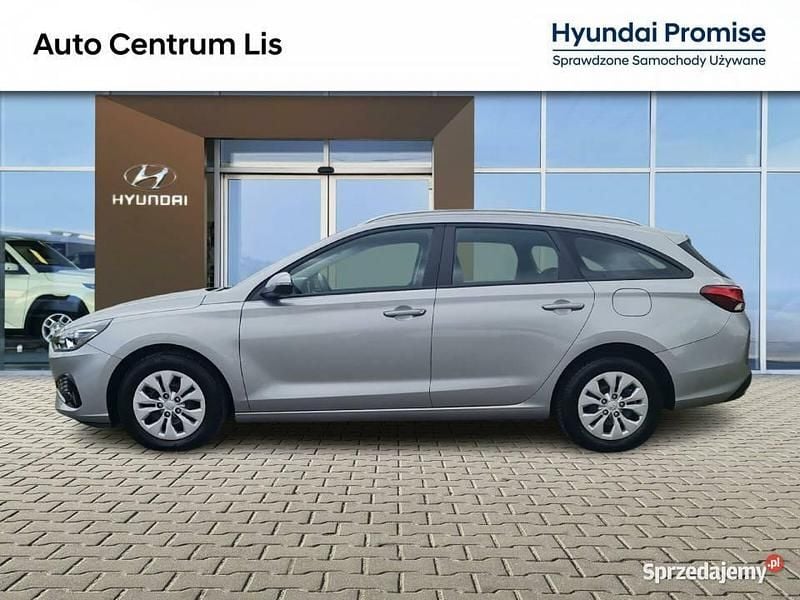 Srebrny Używany 2023 Hyundai i30 Kombi | 64 900 zł (Uczciwa cena) - Obraz 1/4