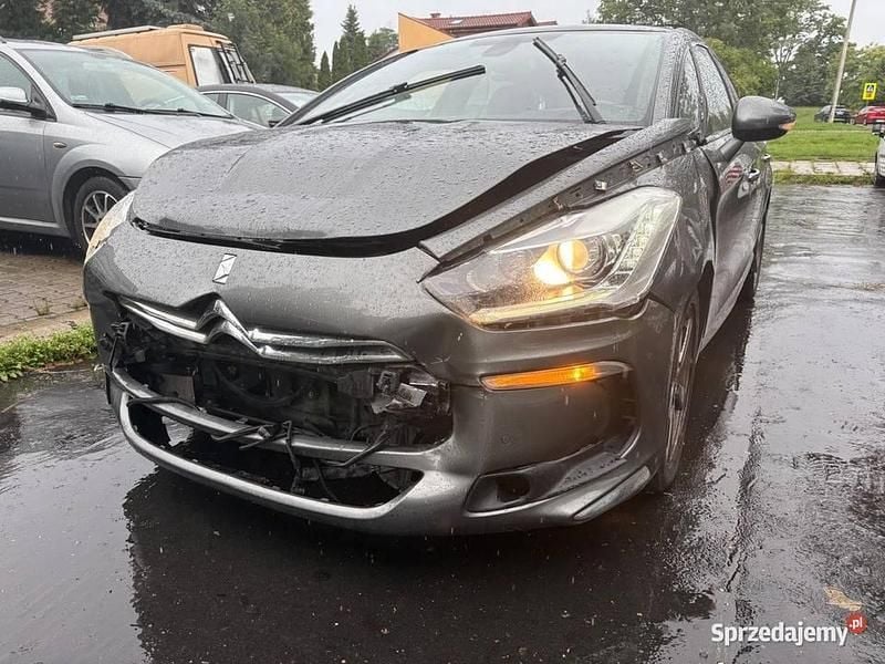 Używany 2012 Citroën DS5 Hatchback | 11 900 zł - Obraz 1/4
