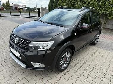 Czarny Używany 2019 Dacia Sandero Stepway Hatchback | 18 900 zł - Obraz 1/4