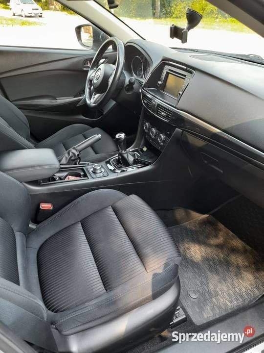 Używany Mazda 6 165 KM (121 kW) 2014 Srebrny Sedan/Limuzyna