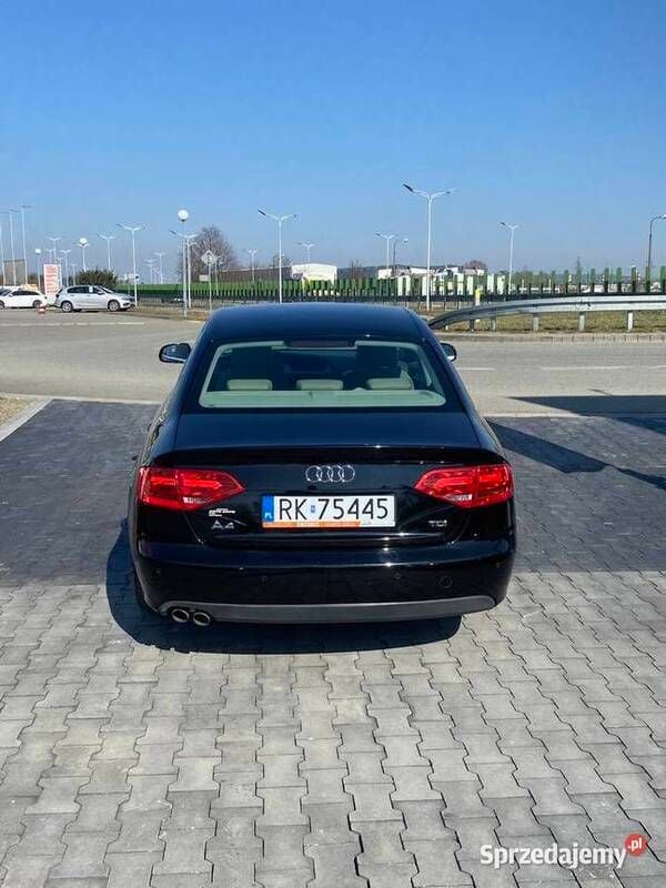 Używany Audi A4 2011