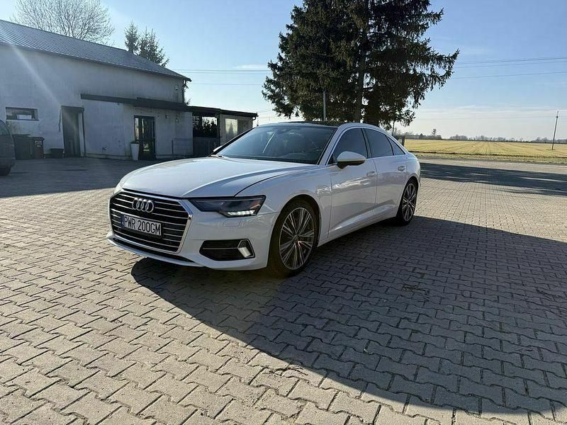 Używany Audi A6 2020 Biały Sedan/Limuzyna
