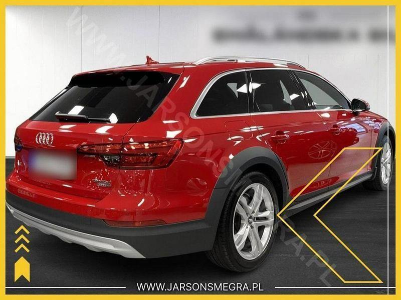 Używany Audi A4 Allroad 190 KM (139 kW) 2017 Czerwony Kombi