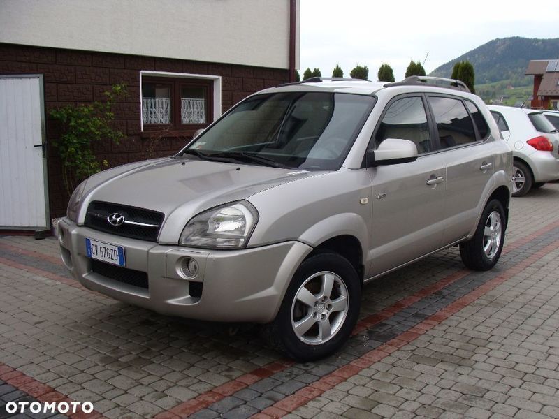 Hyundai tucson i