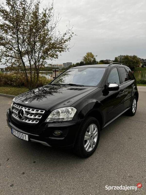 Używany 2009 Mercedes ML350 SUV | 51 000 zł (Drogi) - Obraz 1/4