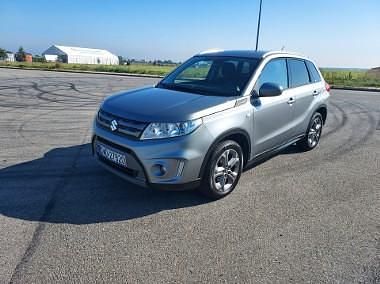 Zielony Używany 2015 Suzuki Vitara SUV | 47 000 zł (Uczciwa cena) - Obraz 1/4