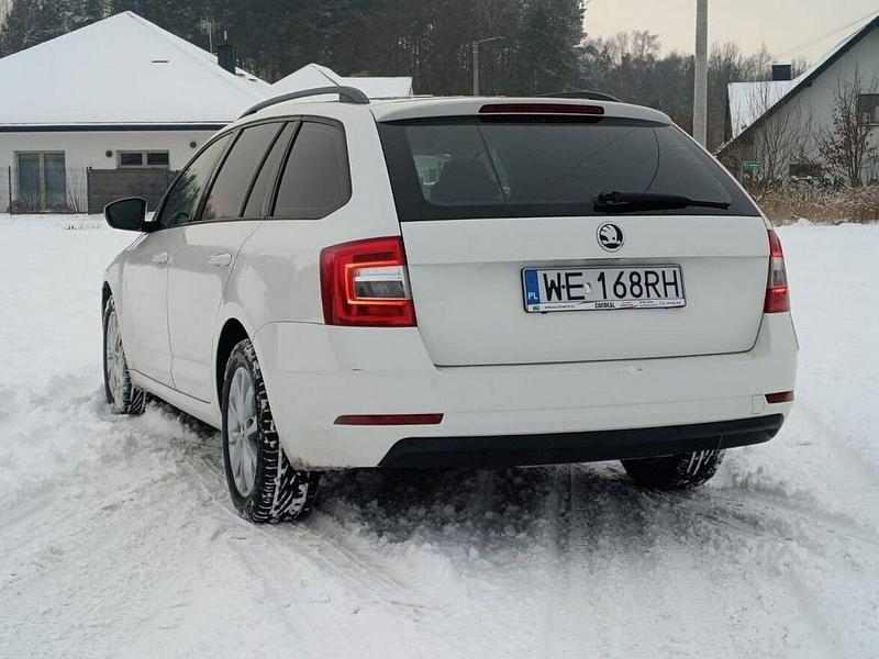 Używany Skoda Octavia 2017 Biały Kombi