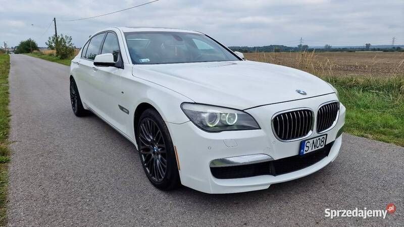 Biały Używany 2010 BMW 750L Sedan/Limuzyna | 75 000 zł - Obraz 1/4