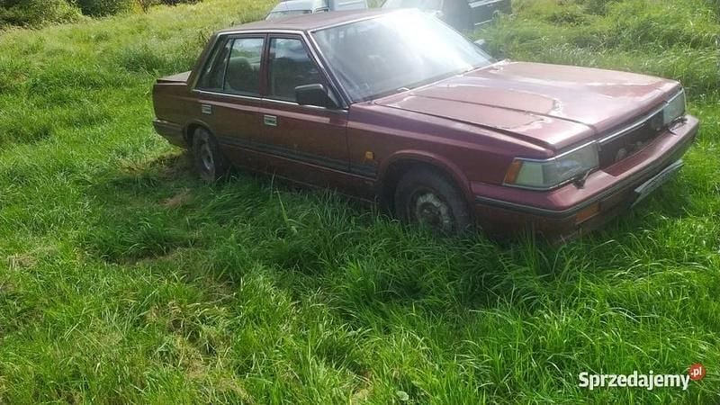 Używany Nissan Laurel 1984 Sedan/Limuzyna